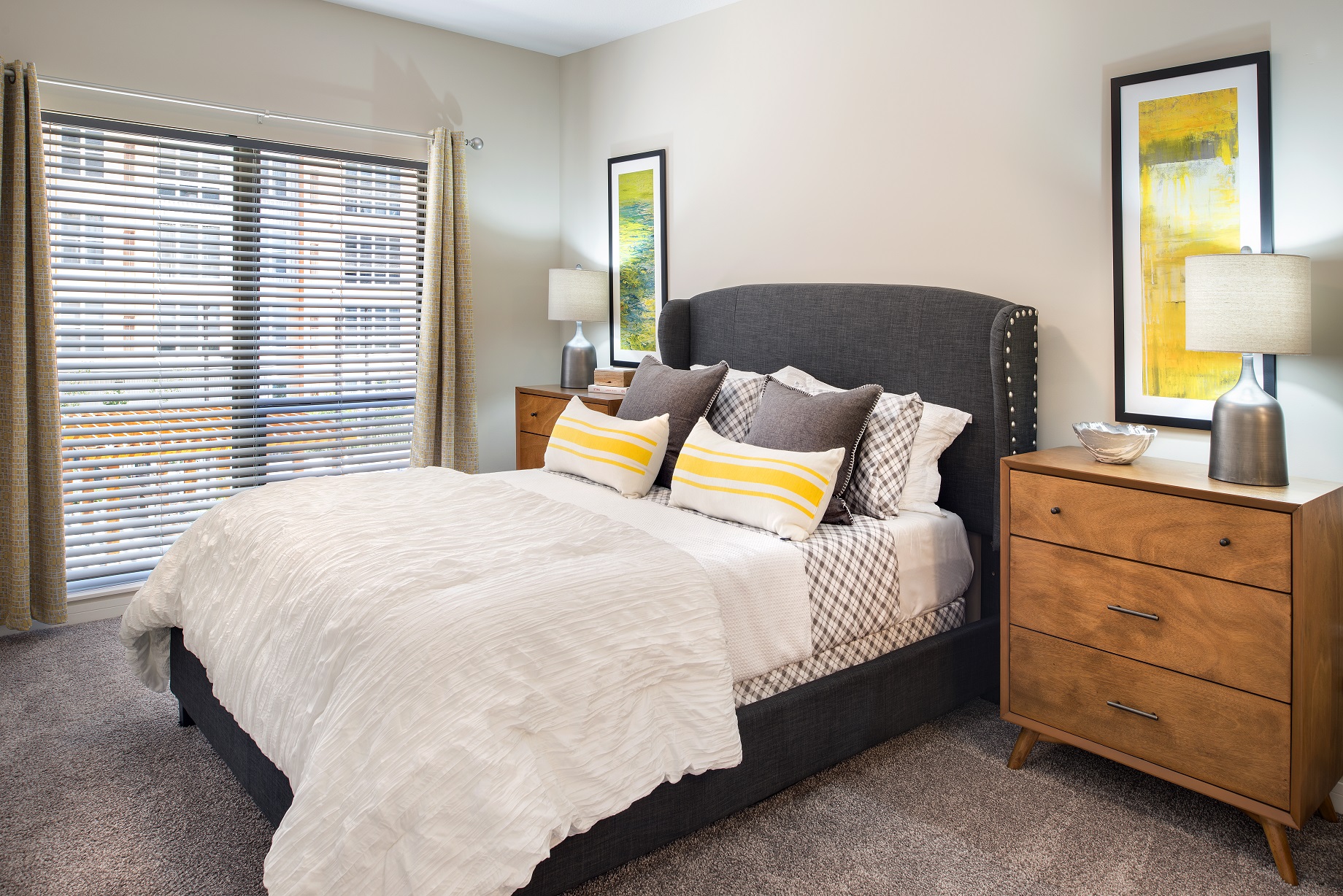 2700 University Luxury Apartments St. Paul MN Studio Apartments